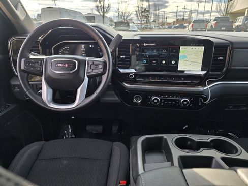 Used 2023 GMC Sierra 1500 Elevation image 18