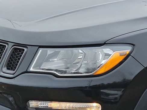 Used 2019 Jeep Compass Trailhawk image 26