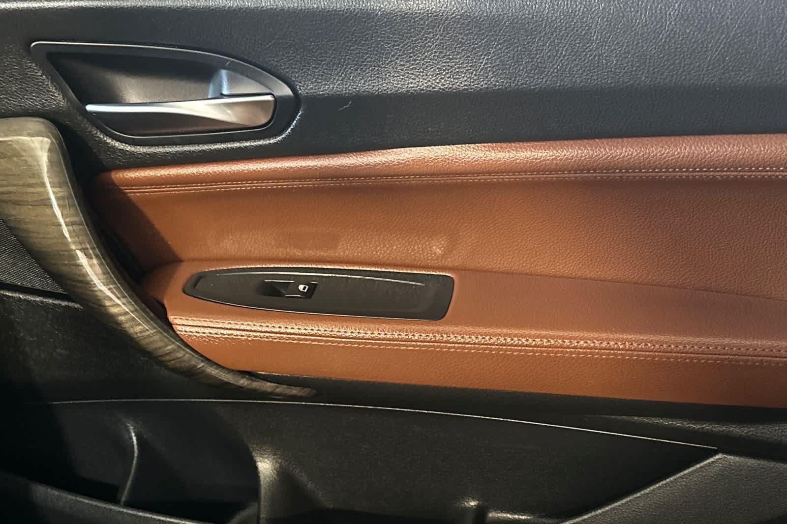 Used 2015 BMW M235i Coupe w/ Premium Package RWD image 9