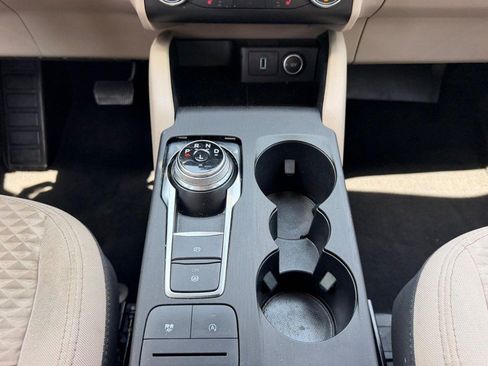 Used 2020 Ford Escape SE FWD image 16