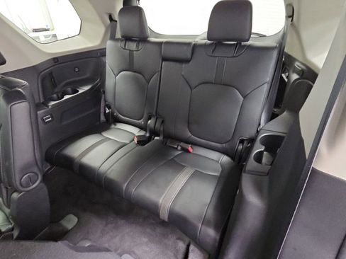 Used 2023 Honda Pilot EX-L image 33