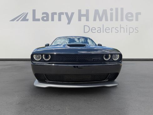 Used 2016 Dodge Challenger SRT Hellcat RWD image 8