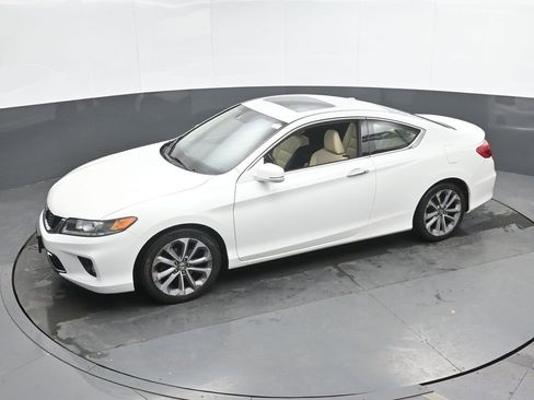 Used 2015 Honda Accord EX-L image 25