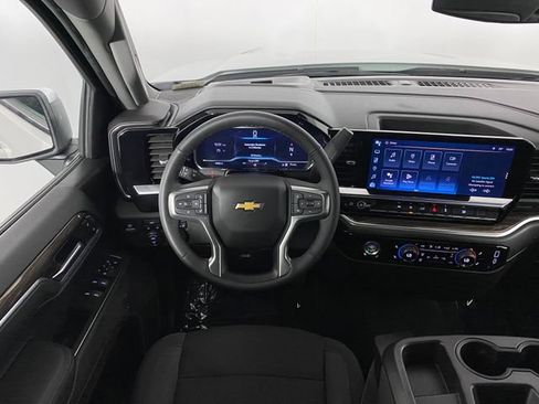 Certified 2023 Chevrolet Silverado 1500 LT AWD/4WD image 15