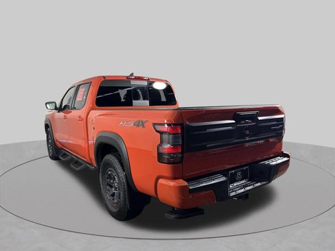 Certified 2025 Nissan Frontier PRO-4X AWD/4WD image 32