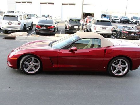 Used 2006 Chevrolet Corvette Convertible w/ Preferred Equipment Group image 12