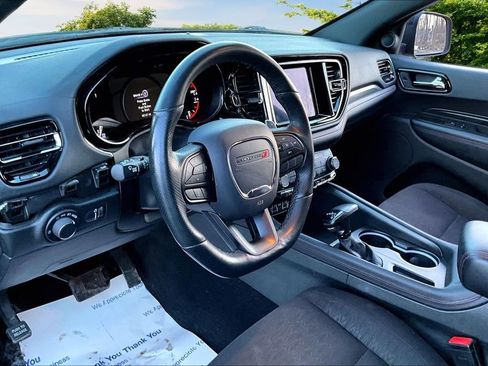 Used 2023 Dodge Durango GT image 13