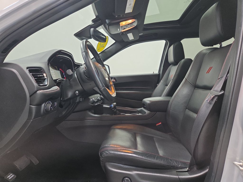 Used 2023 Dodge Durango R/T RWD image 3
