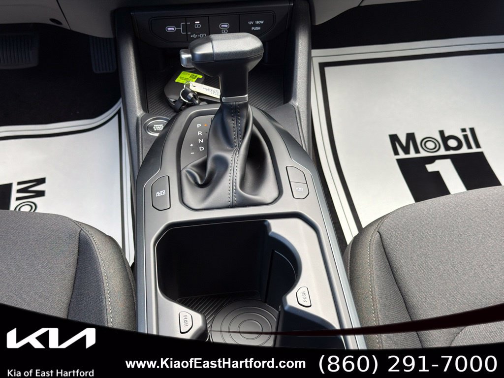New 2026 Kia K4 FWD image 27