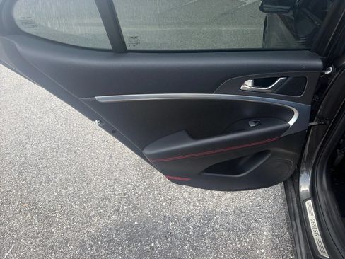 Used 2024 Genesis G70 3.3T Advanced RWD image 17