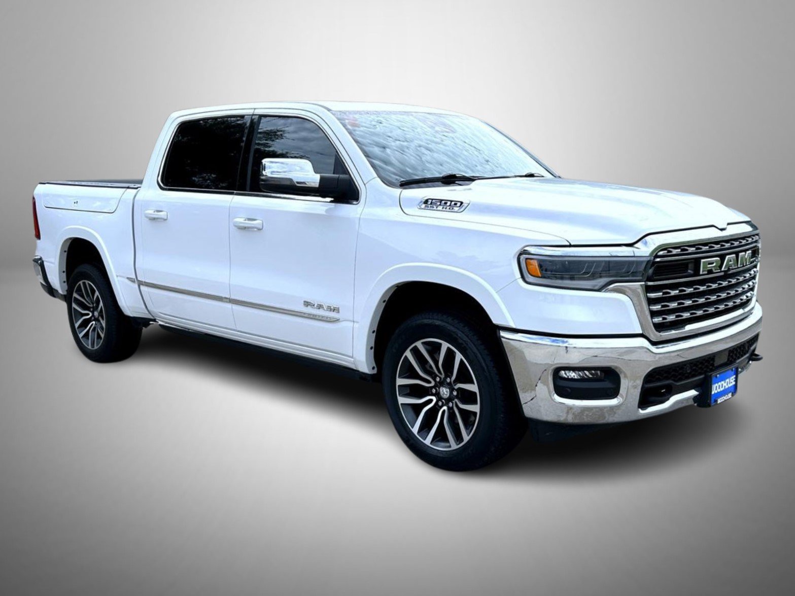 Used 2025 RAM 1500 Limited AWD/4WD image 3