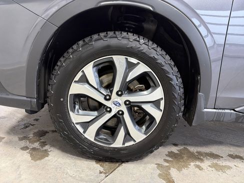 Certified 2022 Subaru Outback Touring image 15