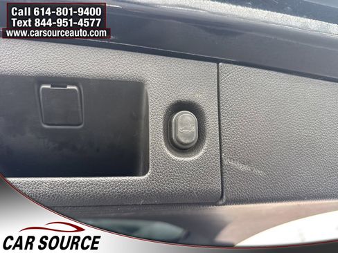 Used 2015 GMC Yukon XL SLT image 44