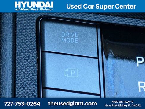 Certified 2025 Hyundai Elantra Sport FWD image 23