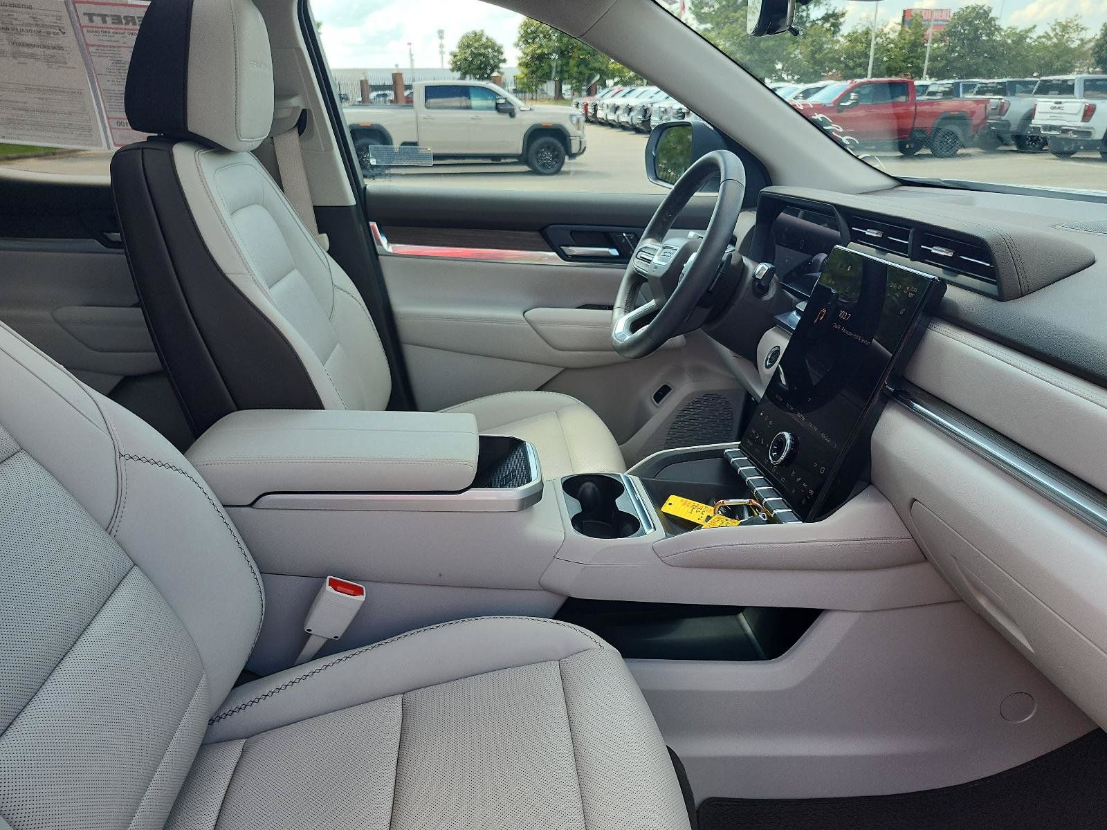 Used 2026 GMC Terrain Denali AWD/4WD image 7