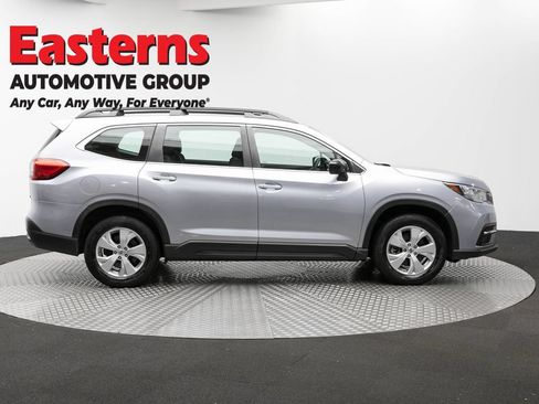 Used 2022 Subaru Ascent 8-Passenger AWD/4WD image 4