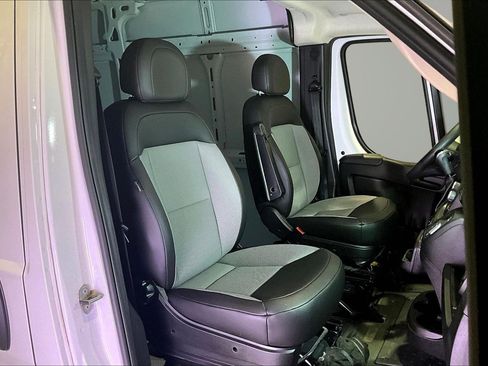 Used 2025 RAM ProMaster 3500 w/ Convenience Group FWD image 28