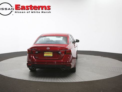 Used 2024 Nissan Altima 2.5 SR w/ SR Premium Package FWD image 37