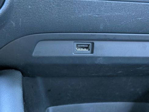 Used 2019 MAZDA MAZDA3 Premium image 28