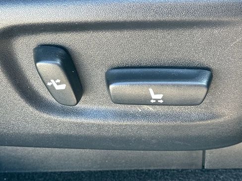 Used 2022 Toyota 4Runner Limited image 40