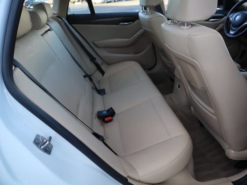 Used 2014 BMW X1 sDrive28i image 34