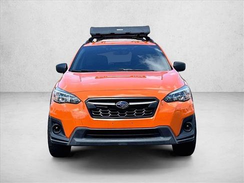 Used 2020 Subaru Crosstrek 2.0i AWD/4WD image 2
