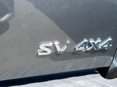 Used 2018 Nissan Frontier SV image 21