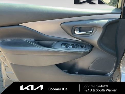 Used 2021 Nissan Murano SV w/ Cargo Package FWD image 16