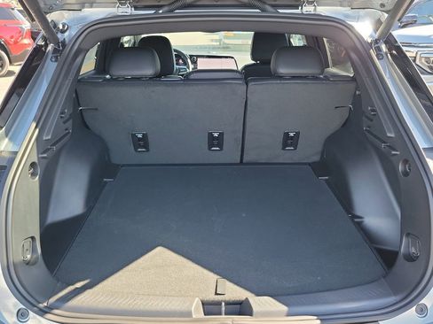 New 2026 Chevrolet Equinox EV LT image 19