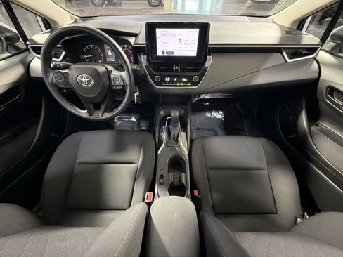 Used 2024 Toyota Corolla LE FWD image 33