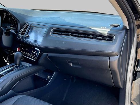 Used 2021 Honda HR-V EX image 19