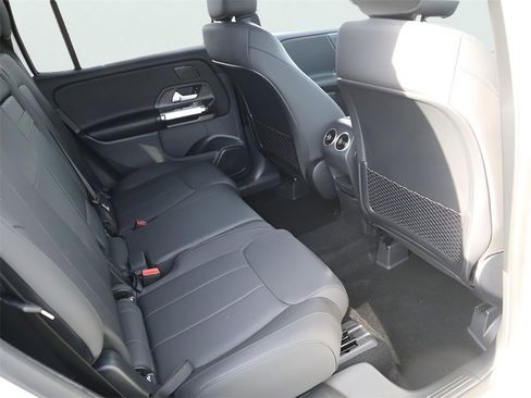 New 2026 Mercedes-Benz GLB 250 4MATIC image 20