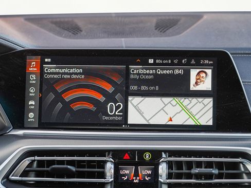 Used 2023 BMW X6 xDrive40i w/ M Sport Package image 52