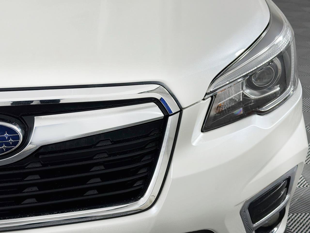 Used 2019 Subaru Forester Limited AWD/4WD image 4