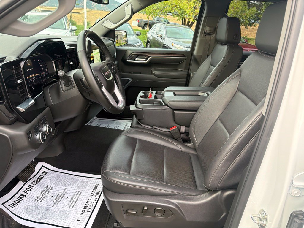 Used 2025 GMC Sierra 1500 SLT AWD/4WD image 23