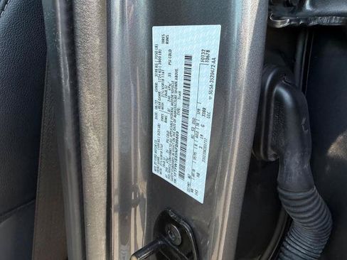 Certified 2022 Ford F150 Lariat AWD/4WD image 24