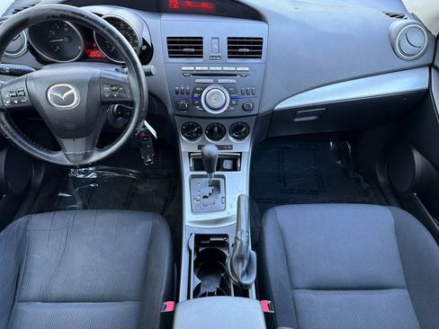 Used 2010 MAZDA MAZDA3 i Touring image 15