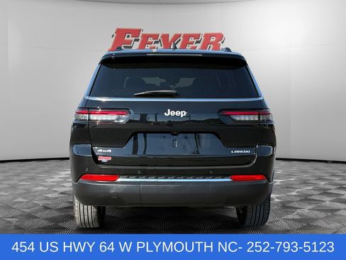 Used 2024 Jeep Grand Cherokee L Laredo AWD/4WD image 4