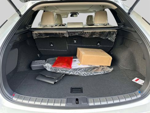 New 2026 Lexus RX 450h 450h+ Luxury image 13