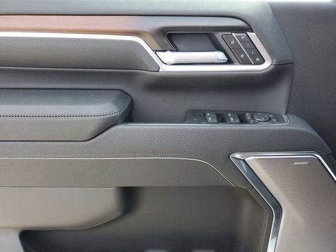 New 2026 GMC Sierra 3500 Denali w/ Denali Reserve Package AWD/4WD image 18