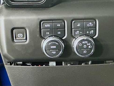 Used 2023 GMC Sierra 1500 AT4X AWD/4WD image 12