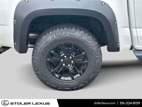 Used 2020 Chevrolet Colorado LT AWD/4WD image 11