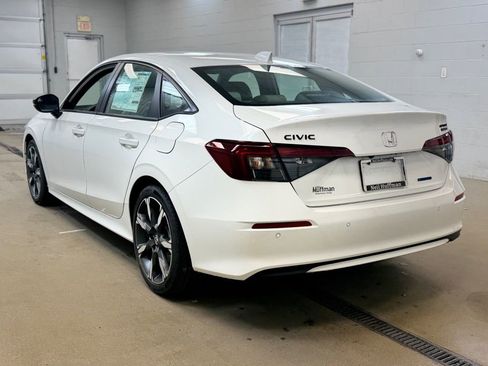 New 2026 Honda Civic Sport Touring image 7