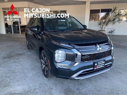 New 2026 Mitsubishi Outlander SEL FWD image 1