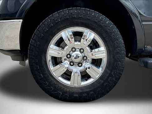 Used 2011 Ford F150 Lariat w/ Lariat Chrome Pkg AWD/4WD image 34