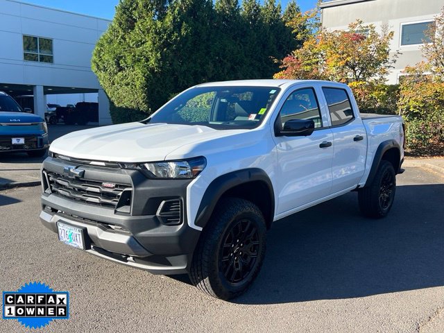 Used 2026 Chevrolet Colorado Trail Boss AWD/4WD image 3