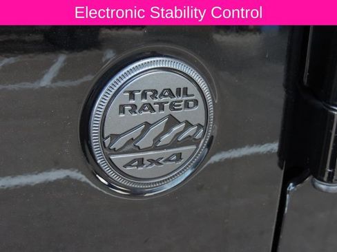 Used 2023 Jeep Wrangler Unlimited Sport AWD/4WD image 19
