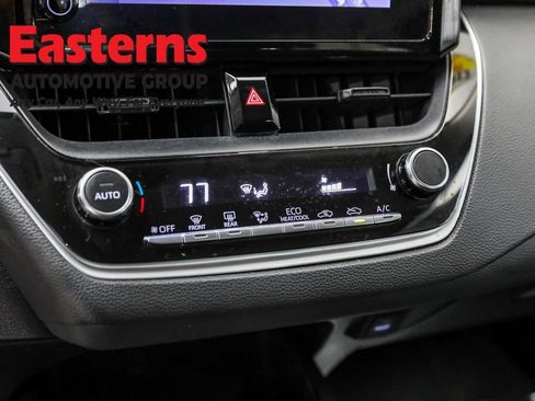 Used 2023 Toyota Corolla LE image 19