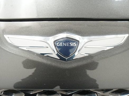 Used 2023 Genesis G70 2.0T w/ Sport Prestige Package AWD/4WD image 12