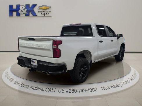 Used 2022 Chevrolet Silverado 1500 Custom Trail Boss w/ Safety Confidence Package AWD/4WD image 6